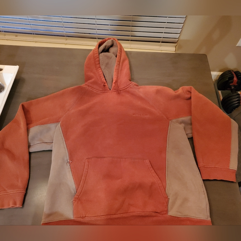 Columbia hoodie